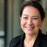 Porträt von Anna Müller, Head of HR GlobalTech Corp